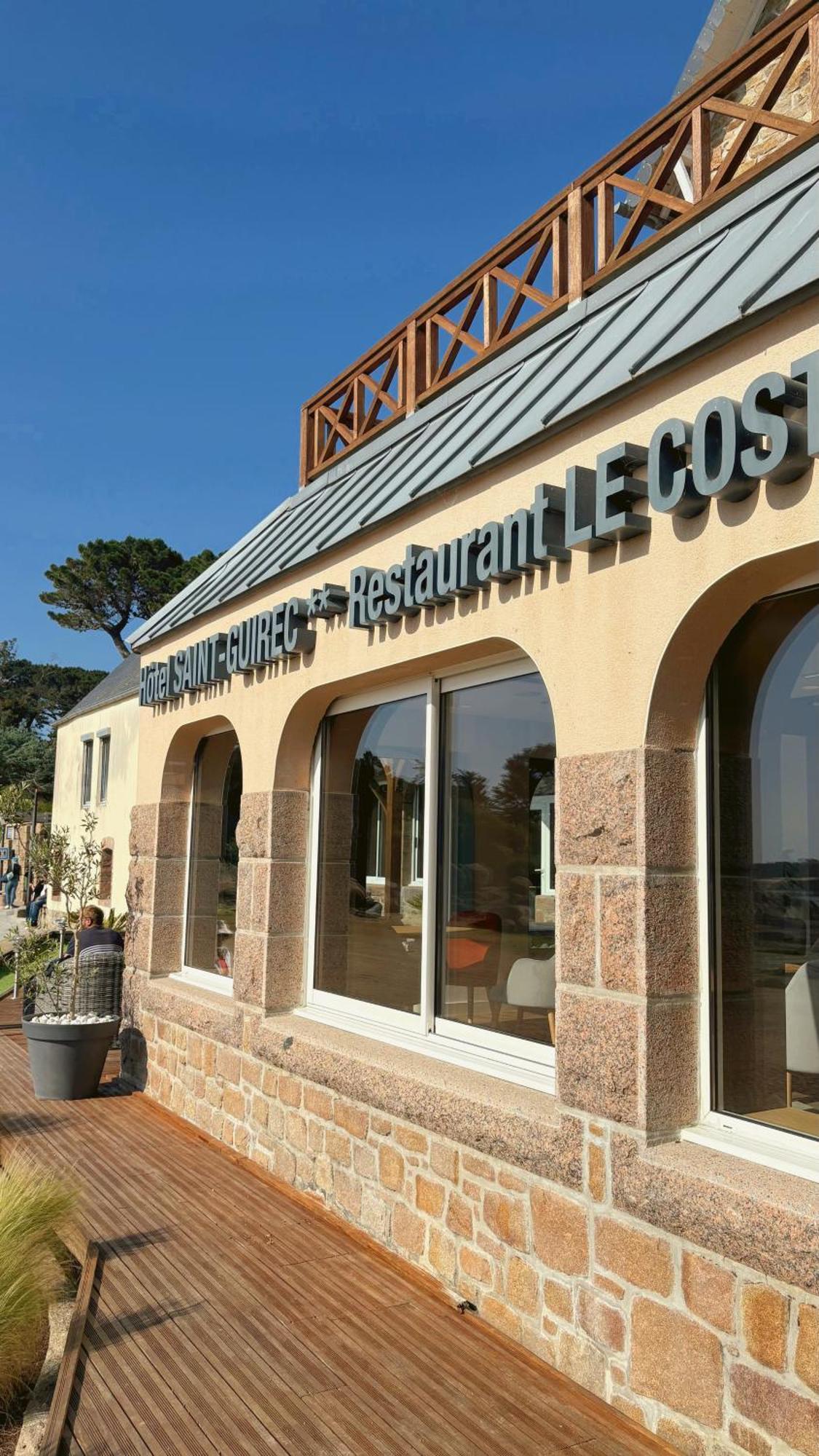 Hotel Logis Saint Guirec Et De La Perros-Guirec